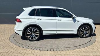 Volkswagen Tiguan 2.0 TSi 230 4Motion SEL 5dr DSG
