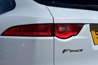 Jaguar F-Pace 2.0d [180] Chequered Flag 5dr Auto AWD