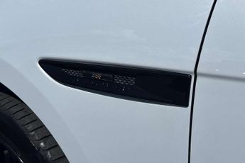 Jaguar F-Pace 2.0d [180] Chequered Flag 5dr Auto AWD