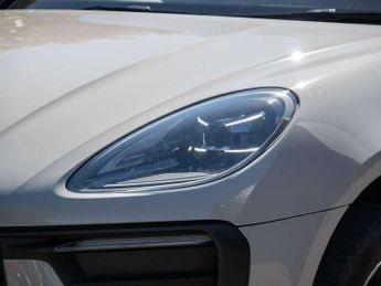 Porsche Macan 5dr PDK
