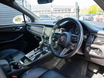 Porsche Macan 5dr PDK