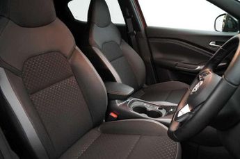 Nissan Juke 1.6 Hybrid N-Connecta 5dr Auto