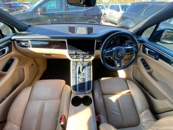 Porsche Macan 5dr PDK