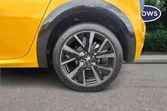 Peugeot 208 1.2 PureTech 100 GT 5dr EAT8