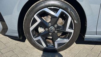 Volkswagen Golf TDi 2.0 TDI 150 R-Line 5dr DSG