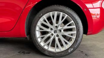 SEAT Leon 1.5 eTSI 150 Xcellence 5r DSG