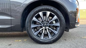 Volvo XC60 2.0 B5P Plus Dark 5dr AWD Geartronic