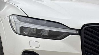 Volvo XC60 2.0 B5P Ultra Dark 5dr AWD Geartronic