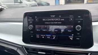Volkswagen T-Roc 1.5 TSI Life 5dr DSG