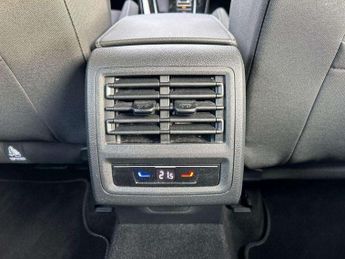 Volkswagen Golf 1.5 eTSI 150 Style 5dr DSG
