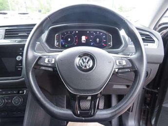 Volkswagen Tiguan Allspace 2.0 TSI 190 4Motion SEL 5dr DSG