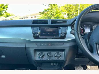 Skoda Fabia Estate 1.0 TSI 110 SE 5dr DSG