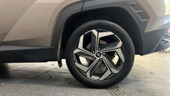 Hyundai Tucson 1.6 TGDi Hybrid 230 Premium 5dr 2WD Auto