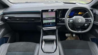 Renault Rafale E-Tech FHEV Iconic Esprit Alpine 5dr Auto 4C