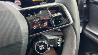 Renault Rafale E-Tech FHEV Iconic Esprit Alpine 5dr Auto 4C