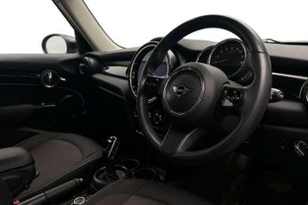 MINI Hatchback 5dr 1.5 Cooper Classic 5dr Auto