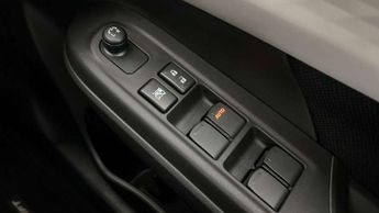 Suzuki Swift 1.2 Mild Hybrid Motion 5dr CVT