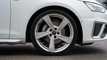 Audi A4 Avant 40 TFSI 204 S Line 5dr S Tronic