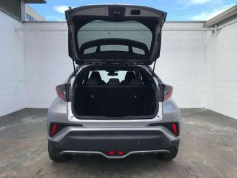 Toyota C-HR 1.8 Hybrid Dynamic 5dr CVT