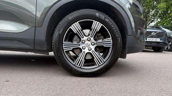 Volvo XC40 2.0 T4 Inscription 5dr AWD Geartronic