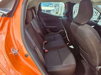 Renault Clio 1.6 E-TECH full hybrid 145 Evolution 5dr Auto