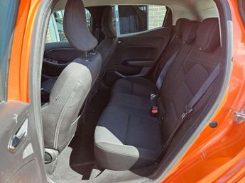 Renault Clio 1.6 E-TECH full hybrid 145 Evolution 5dr Auto