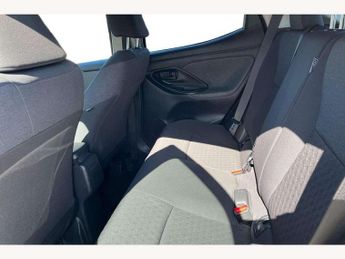 Toyota Yaris 1.5 Hybrid Design 5dr CVT