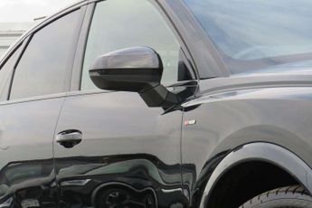 Audi Q3 45 TFSI e Vorsprung 5dr S Tronic