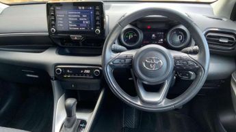 Toyota Yaris 1.5 Hybrid Design 5dr CVT