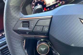 Cupra Formentor 1.5 eHybrid 204 V2 5dr DSG