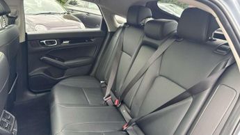 Honda Civic 2.0 eHEV Advance 5dr CVT