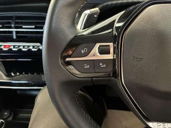 Peugeot 208 1.2 PureTech 100 Allure Premium 5dr EAT8