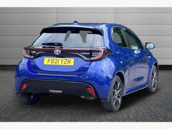 Toyota Yaris 1.5 Hybrid Dynamic 5dr CVT