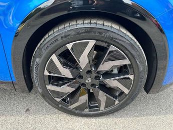 Renault Rafale E-Tech FHEV Techno Esprit Alpine 5dr Auto 4C
