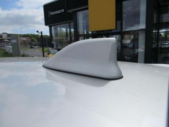 Toyota Corolla 2.0 VVT-i Hybrid Design 5dr CVT