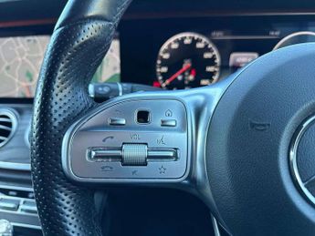 Mercedes-Benz E-Class E220d AMG Line Edition Premium 4dr 9G-Tronic