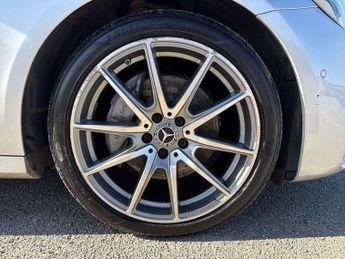 Mercedes-Benz E-Class E220d AMG Line Edition Premium 4dr 9G-Tronic