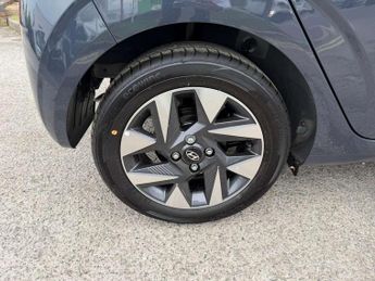 Hyundai i10 1.0 [63] Advance 5dr Auto [Nav]