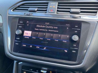 Volkswagen Tiguan Allspace 1.5 TSI Life 5dr DSG