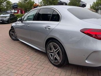 Mercedes-Benz C-Class C200 AMG Line 4dr 9G-Tronic