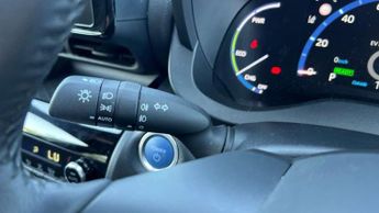 Toyota Yaris Cross 1.5 Hybrid Design 5dr CVT