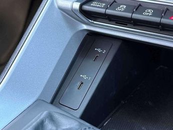 Audi Q3 35 TFSI Technik 5dr S Tronic