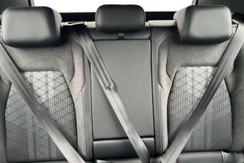 Volkswagen Golf 2.0 TDI 150 R-Line 5dr DSG