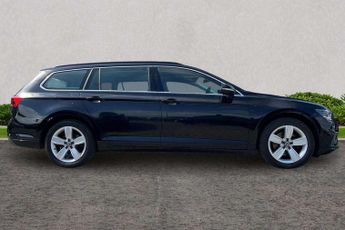 Volkswagen Passat 1.6 TDI SE Nav 5dr DSG