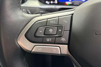 Volkswagen T-Roc 1.5 TSI Life 5dr DSG