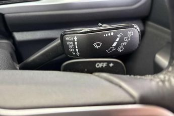 Volkswagen T-Roc 1.5 TSI Life 5dr DSG