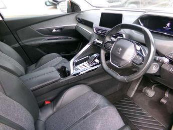 Peugeot 3008 1.2 PureTech Allure 5dr EAT8