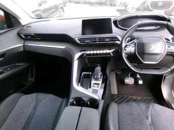 Peugeot 3008 1.2 PureTech Allure 5dr EAT8