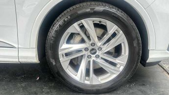 Audi Q7 45 TDI Quattro S Line 5dr Tiptronic
