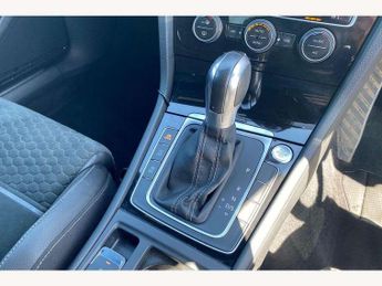 Volkswagen Golf 2.0 TDI 184 GTD 5dr DSG